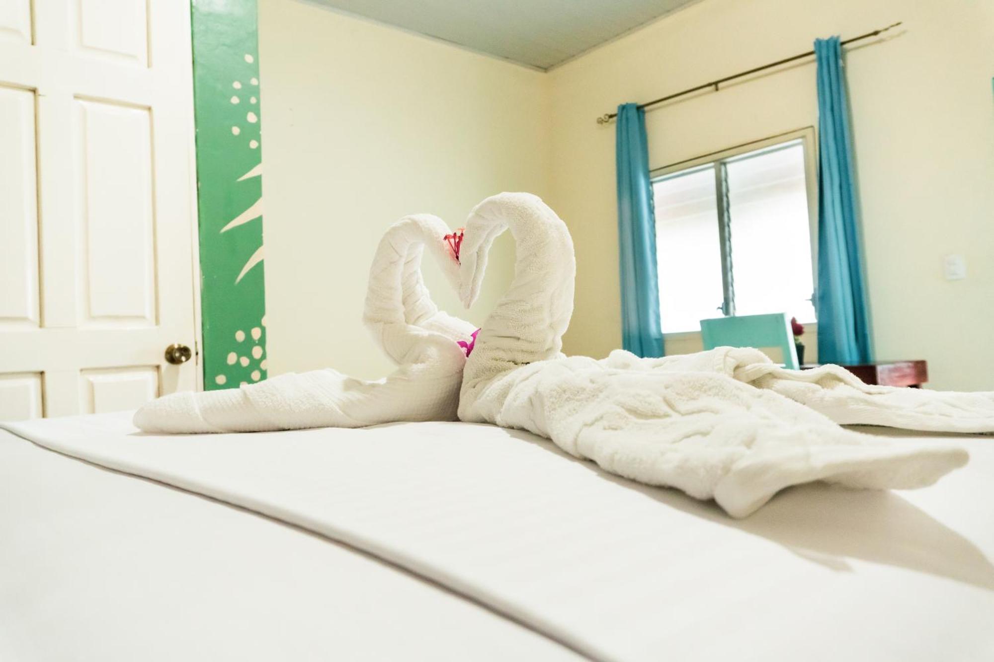 Hostal Eden 모요갈파 외부 사진