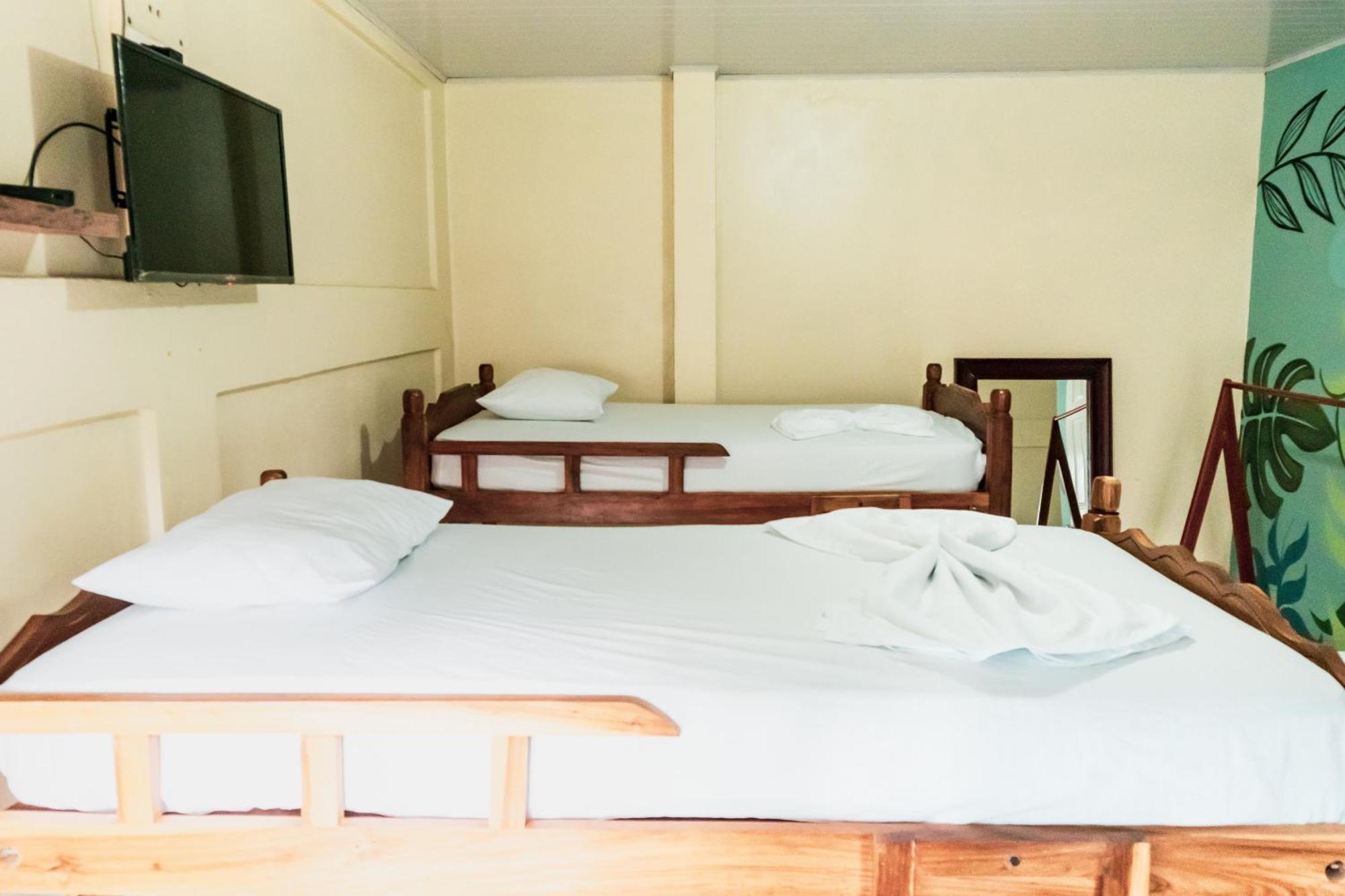 Hostal Eden 모요갈파 외부 사진