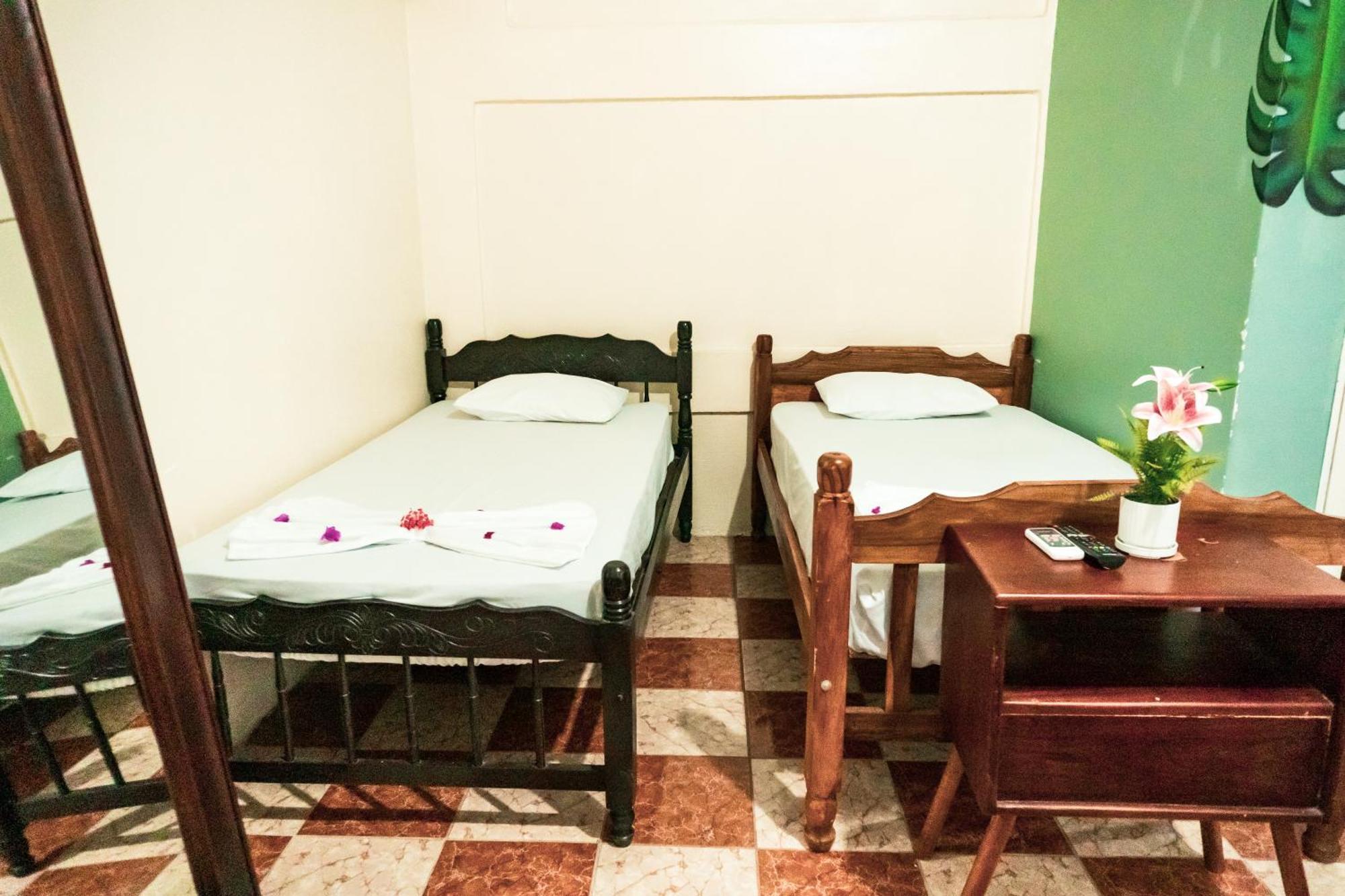 Hostal Eden 모요갈파 외부 사진